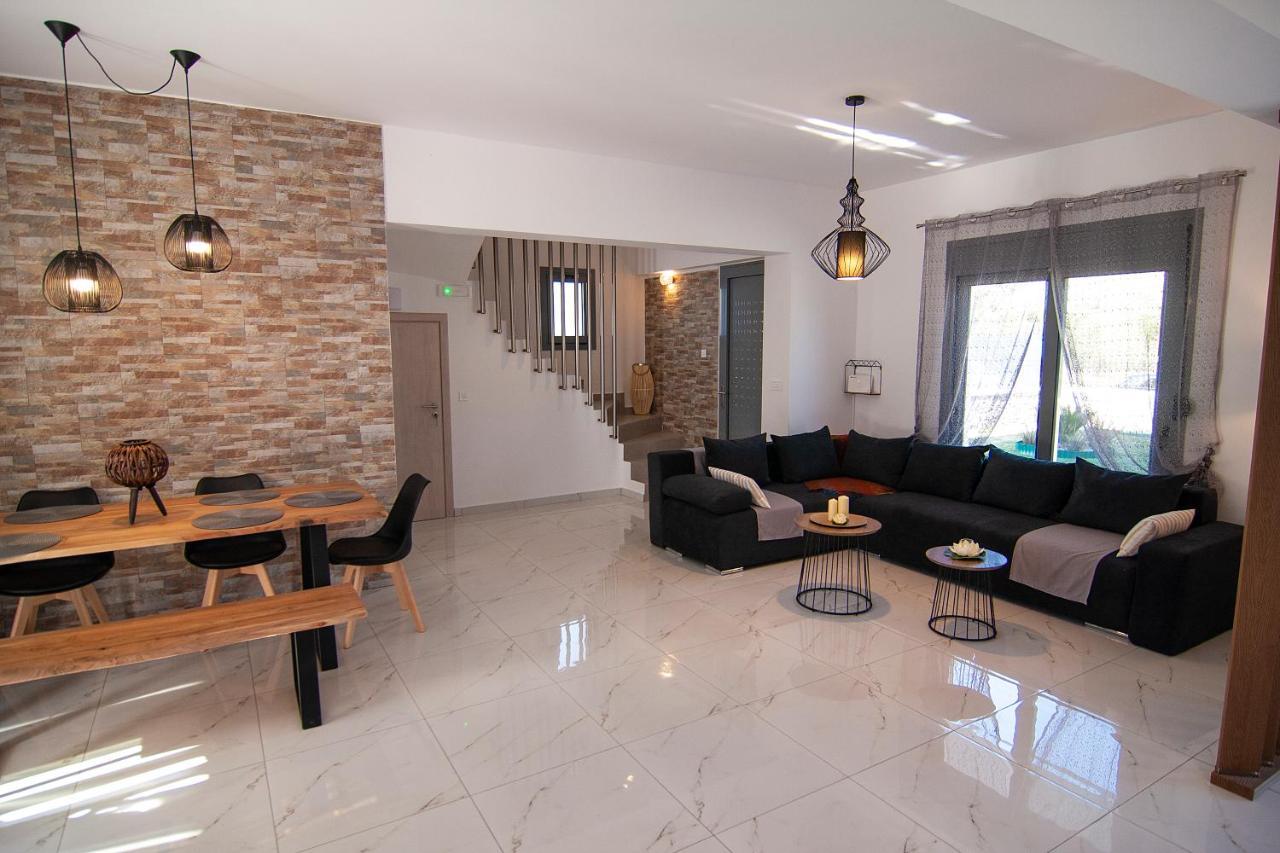 Livis Luxury Villa Кіотарі Екстер'єр фото