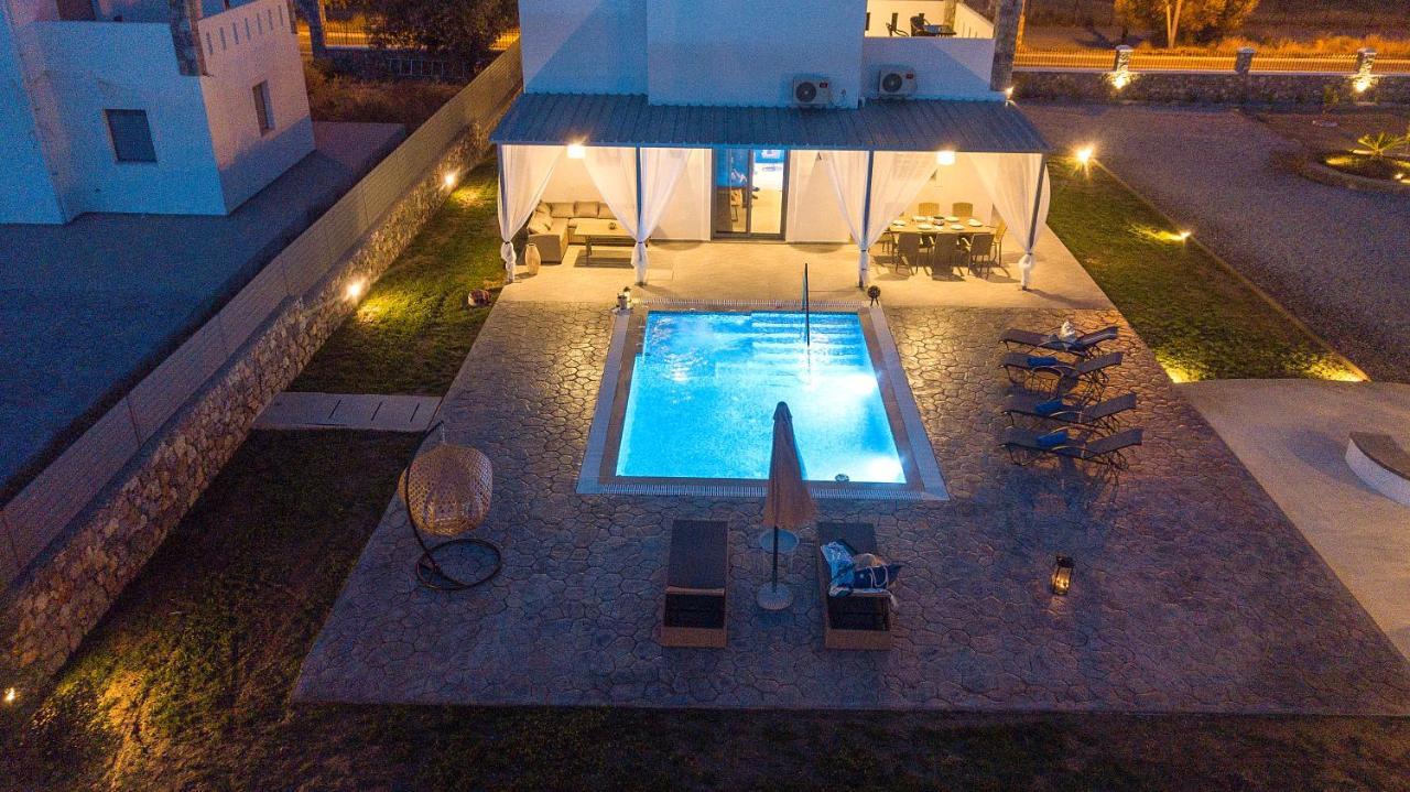 Livis Luxury Villa Кіотарі Екстер'єр фото